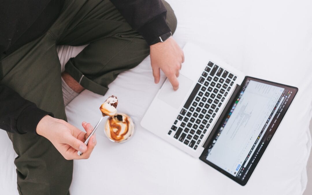 Does Multitasking Make You Snack More?